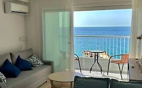New Apartment With Amazing Sea Views